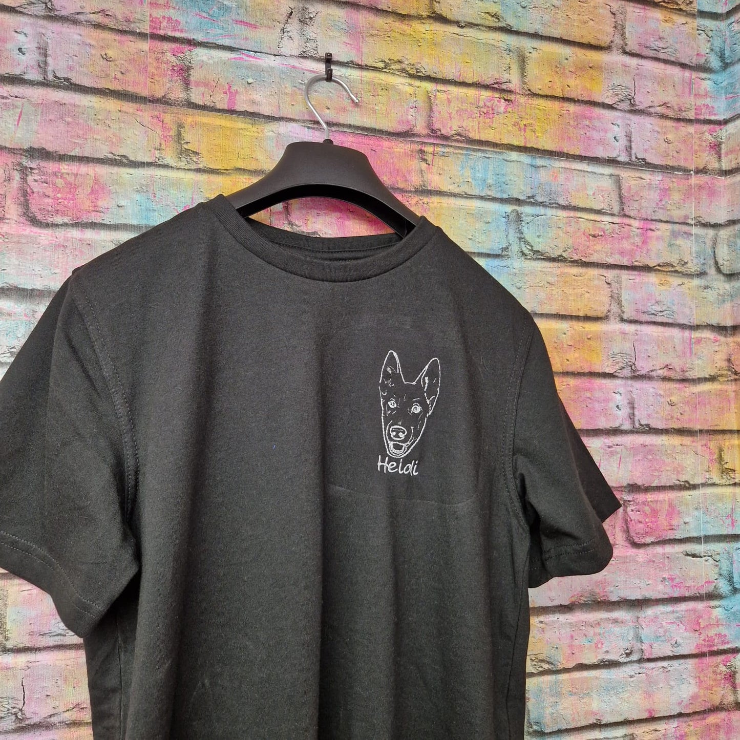 Pet line portrait T-shirt